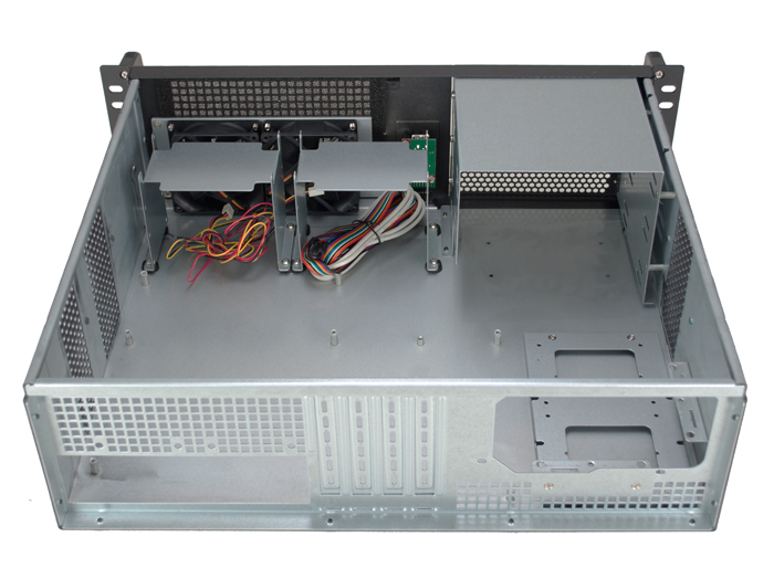 Configure a PC with Athena RM-3U3035S 3U Rackmount Case