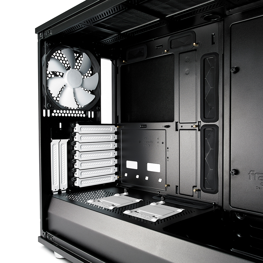 Configure a PC with Fractal Design Define R6 Black