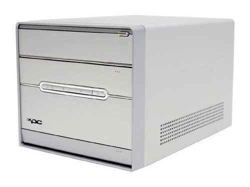 Shuttle SB83G5 Base System Main Picture